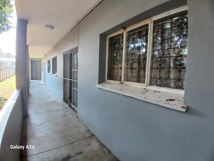 2 Bedroom Property for Sale in Southernwood Eastern Cape